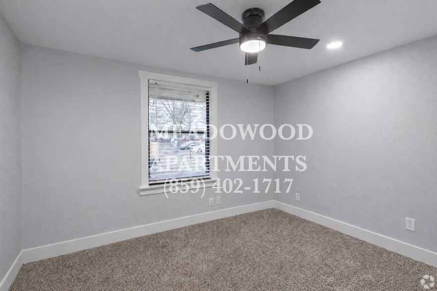 Building Photo - Meadowood Apartments