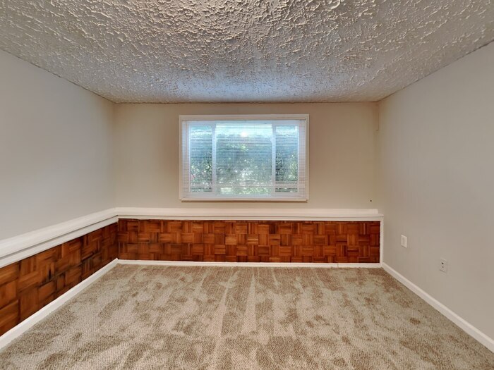 Building Photo - 4784 White Oak Trail