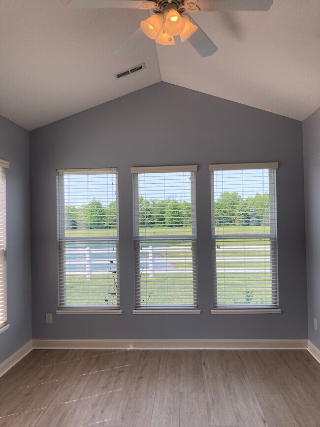 Building Photo - 6762 Bigerton Bend