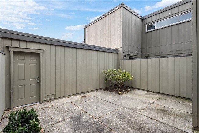 Building Photo - 3508 Savana Ln