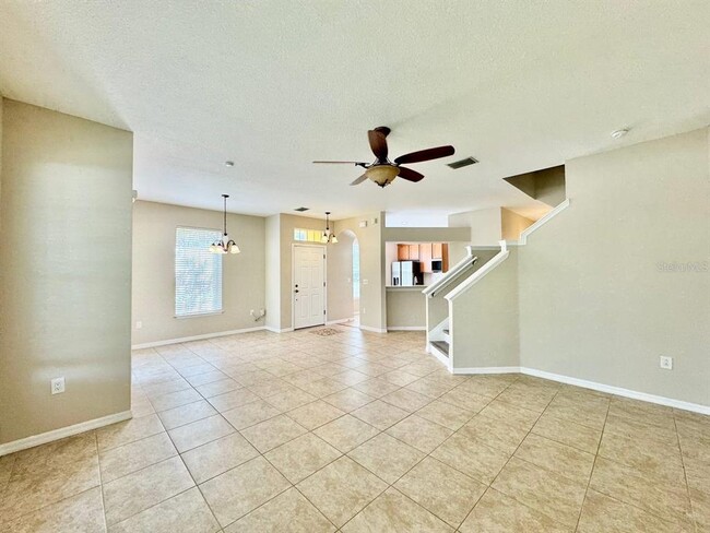 Building Photo - 6713 Breezy Palm Dr