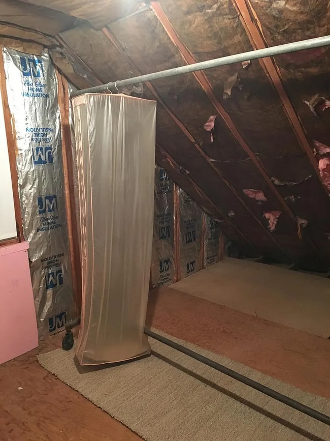 Building Photo - 2621 27th St SW