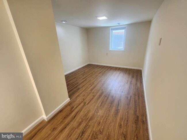 Building Photo - 13416 Tamarack Rd