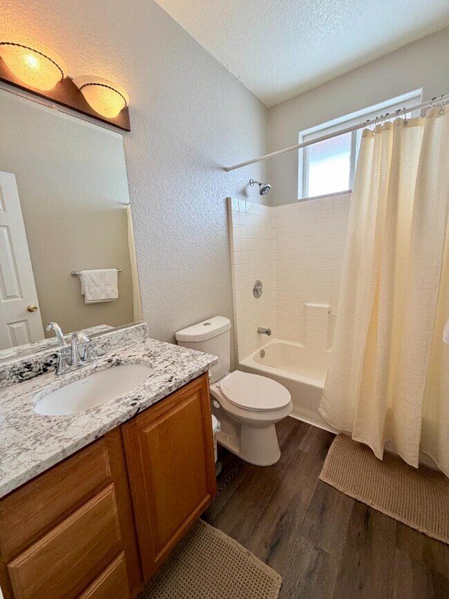 Building Photo - 104 Deer Trail Dr