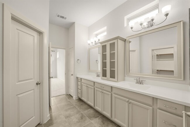 Building Photo - 139 Trillium Pk Lp