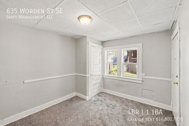 Building Photo - 635 Worden St SE