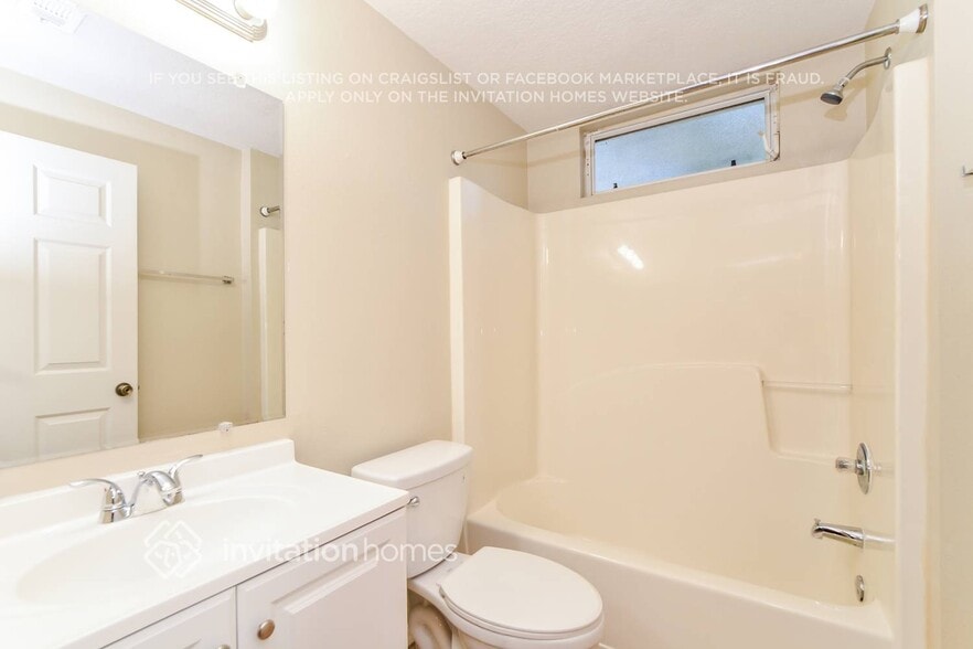 Building Photo - 1354 Brookebridge Dr