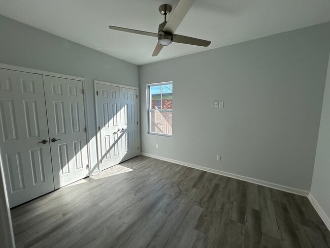 Building Photo - 2022 Trimble Rd