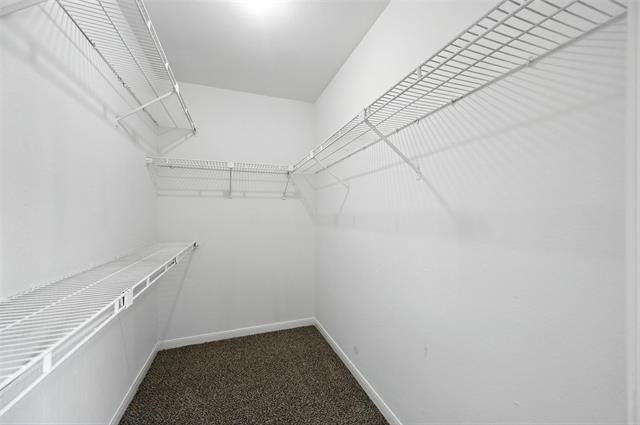 Building Photo - 8545 Midpark Rd