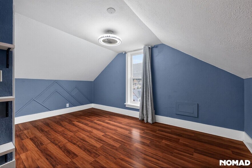 Building Photo - 1908 Wall St