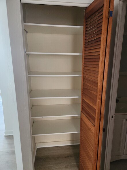 Linen Closet in Hall - 61 N Linwood Ave