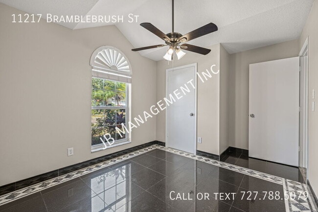 Building Photo - 11217 Bramblebrush St