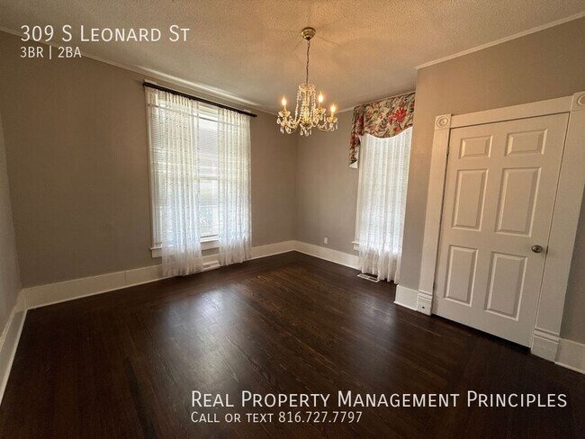 Building Photo - 309 S Leonard St