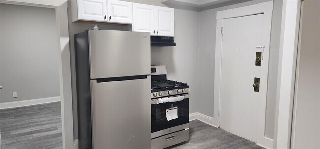 Building Photo - 451 Norfolk St