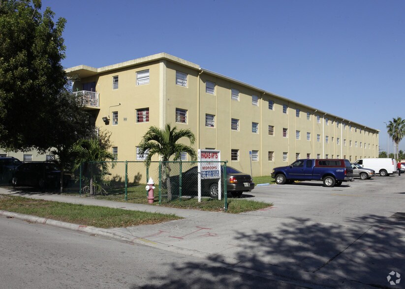 Primary Photo - Punta Frances Apartments