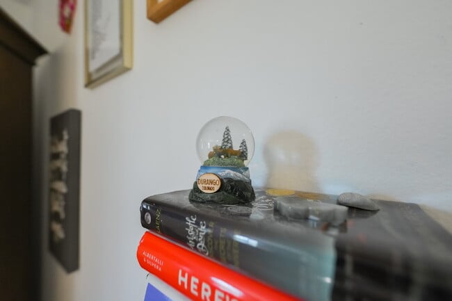 Building Photo - Private Room for Rent with Garage Option – Bedroom 4