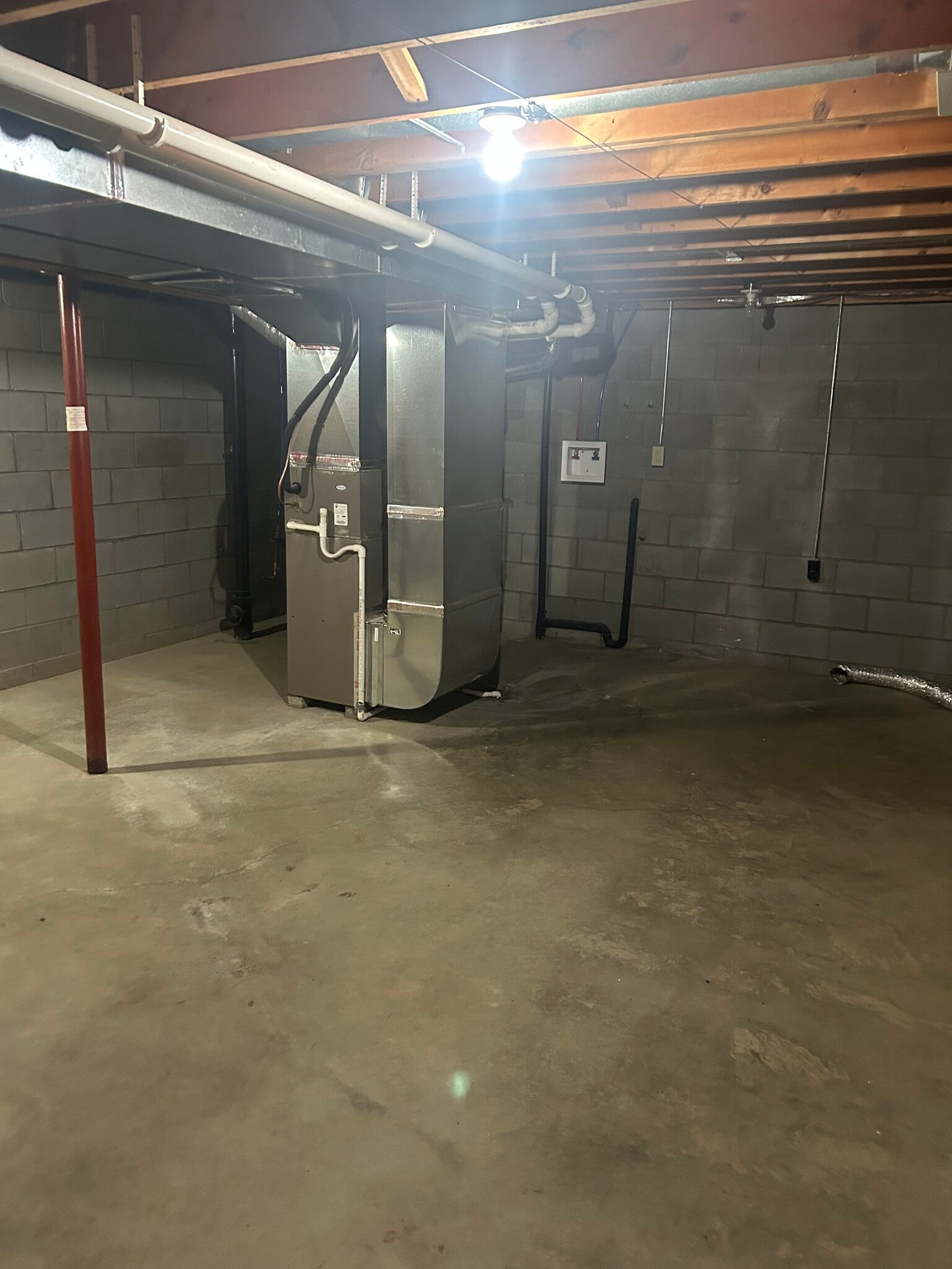 Building Photo - 1650 Secrest Rd