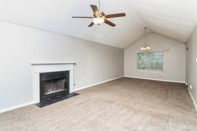 Building Photo - 3857 Merryweather Trail