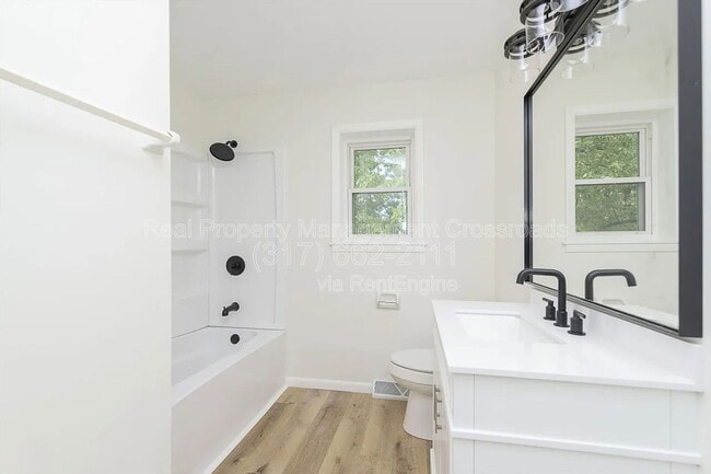 Building Photo - 7737 Southfield Dr