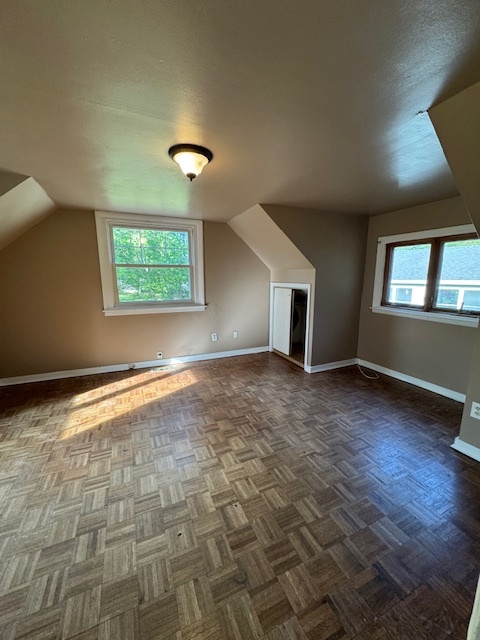 Building Photo - 337 Duff Ave