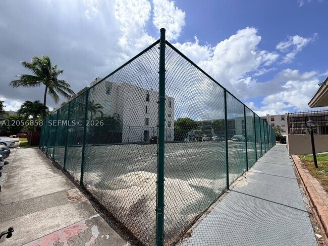 Building Photo - 5775 W 20th Ave