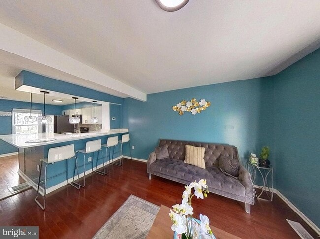 Building Photo - 2917 Hickory Leaf Way