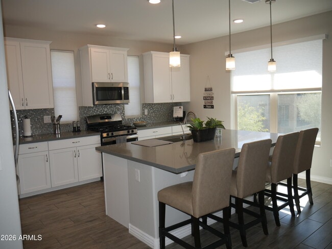 Building Photo - 5100 E Rancho Paloma Dr