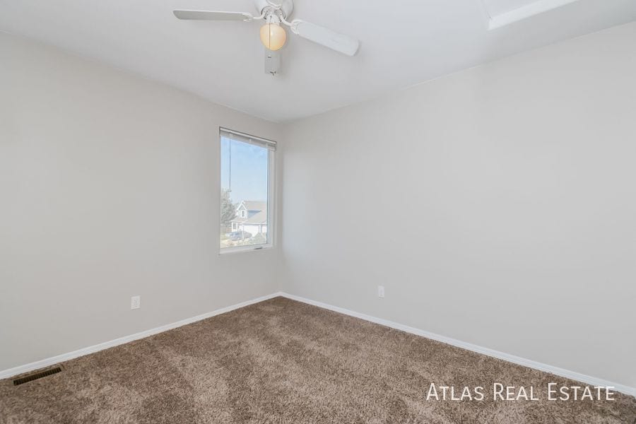 Building Photo - 1094 Clogger Ln