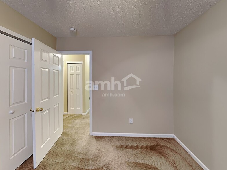 Building Photo - 8059 Sydney Ln