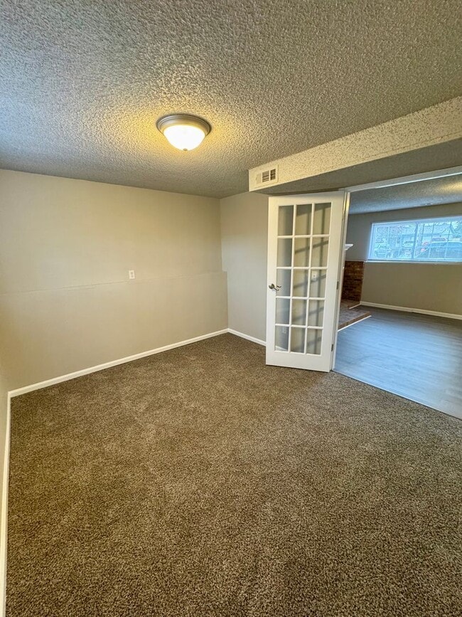 Building Photo - Lovely 3 bedroom+ Office in Widefield