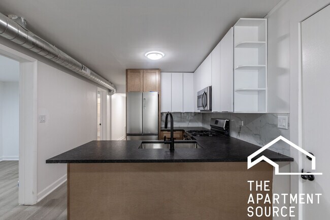 Building Photo - 1841 N Kedzie Ave