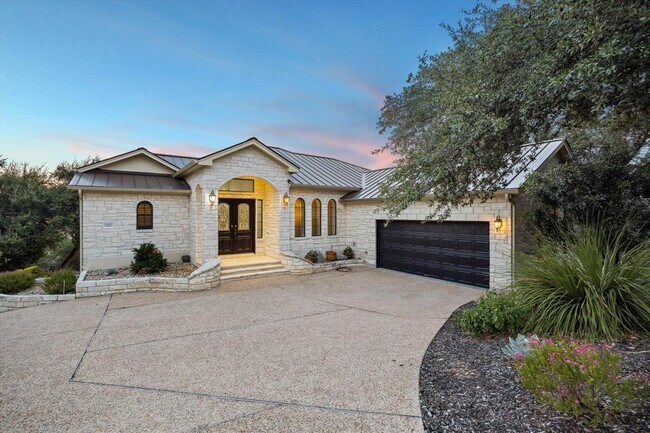Building Photo - 17813 Kingfisher Ridge Dr