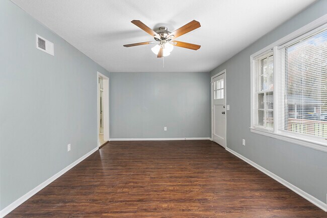 Building Photo - 5119 Woodson Rd