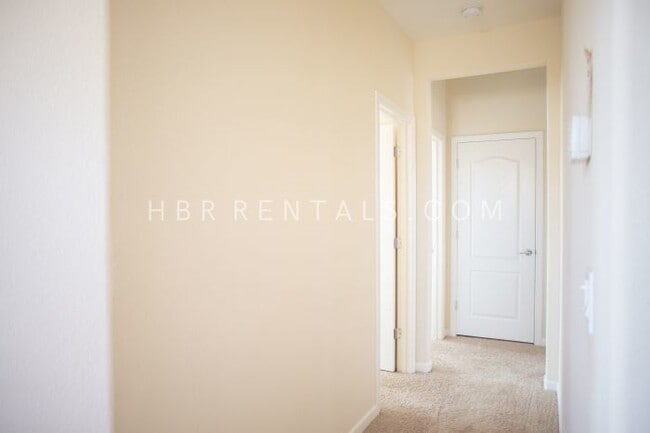 Building Photo - Questa Village - Mountain House- Spacious ...