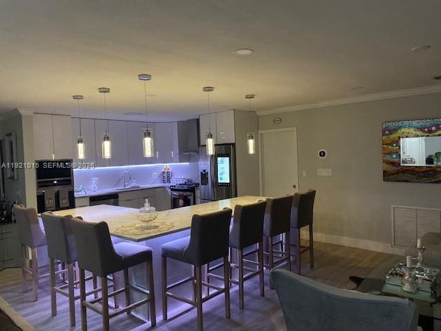 Building Photo - 428 N Crescent Dr