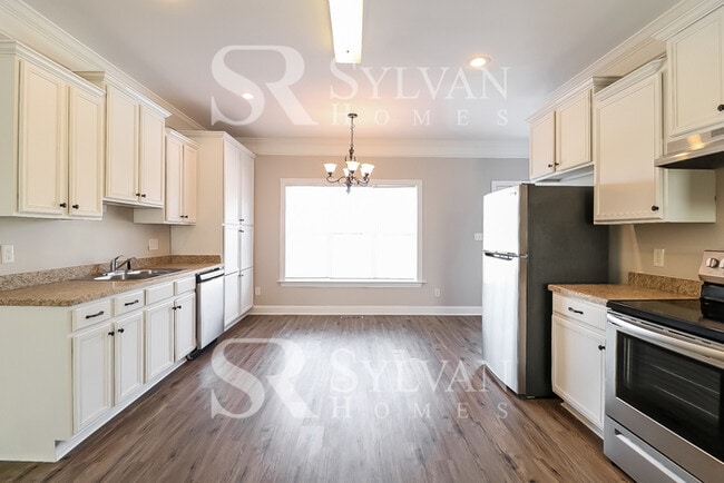 Building Photo - Coming HOME never felt so good!