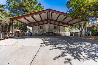 Building Photo - 947 S 900 W