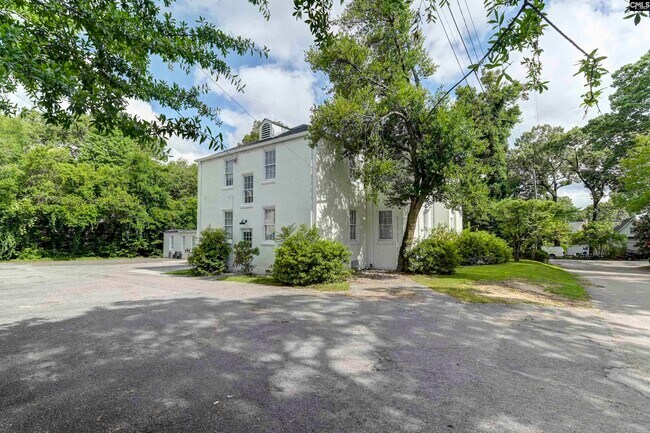 Building Photo - 2330 Wheat St