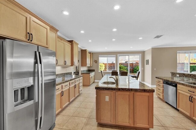 Building Photo - 107 Brighton Cir