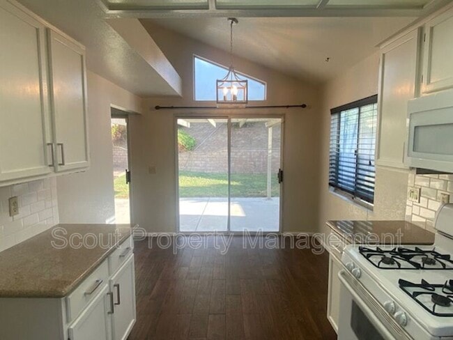 Building Photo - 31711 Corte Encinas