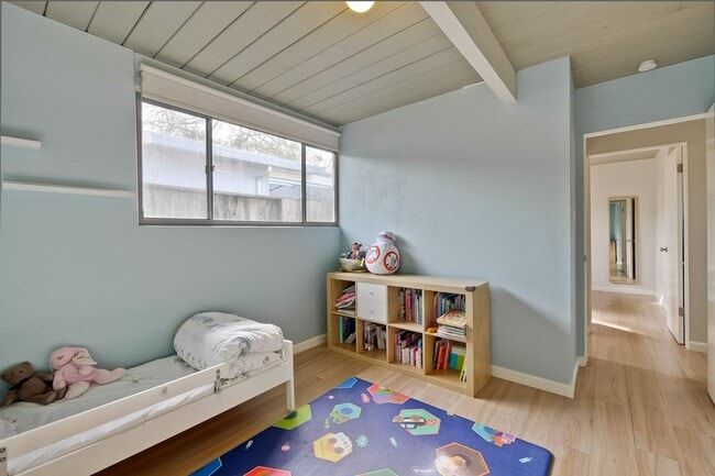 Building Photo - 4BD/2BA Cupertino Gem with Modern Upgrades!