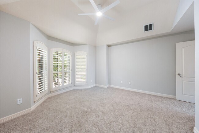 Building Photo - 5450 Faircreek Ln