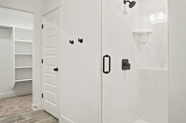 Building Photo - 4809 Olive Ave