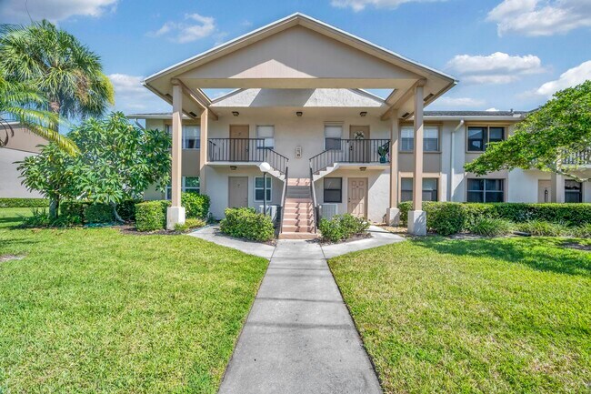 Building Photo - 3171 SE Aster Ln
