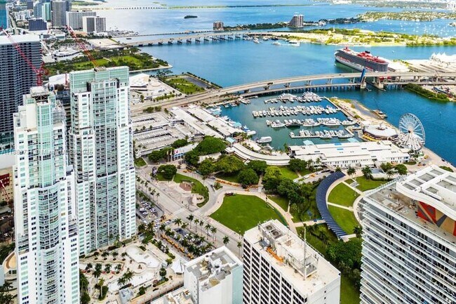 Building Photo - 244 Biscayne Blvd