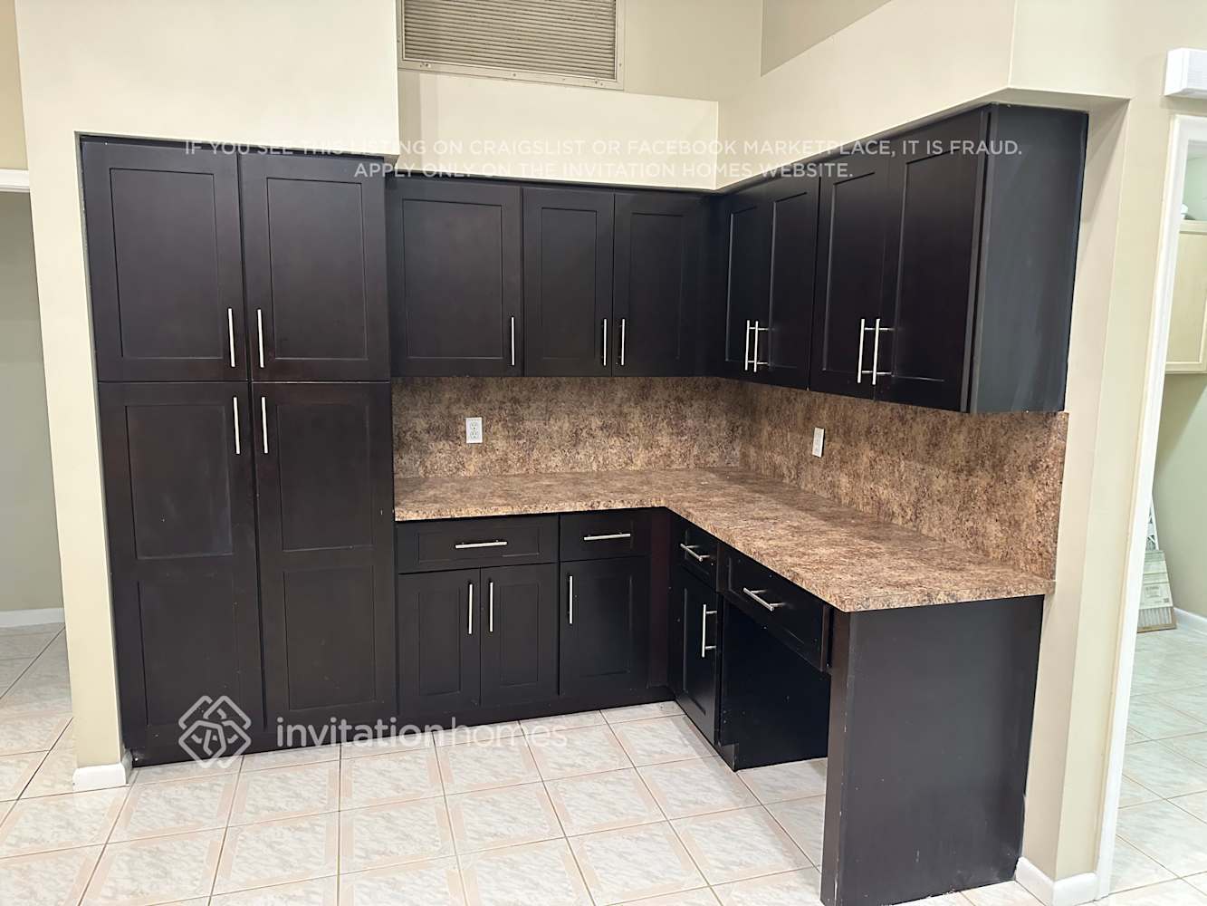 Building Photo - 13646 Brightstone St