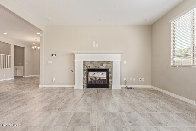 Building Photo - 21366 W Almeria Rd