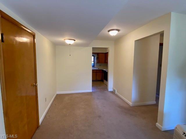 Building Photo - 2855 Morewood Rd