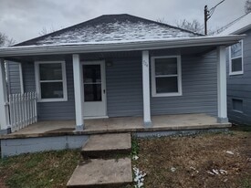 Building Photo - 724 Ben Hur Ave
