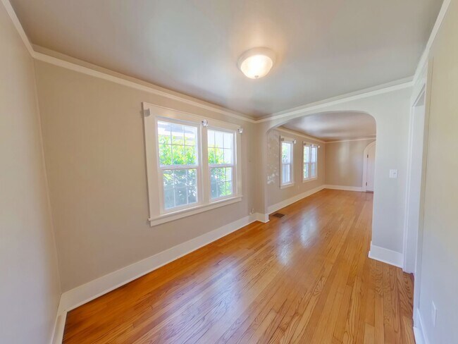 Building Photo - 210-214 NW 11th St.